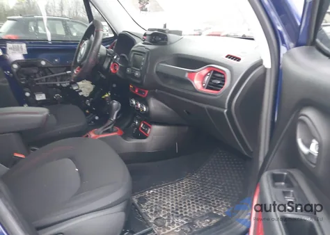 2017 Jeep Renegade Trailhawk 4X4 z USA, uszkodzony, nr VIN ZACCJBCB8HPG28414